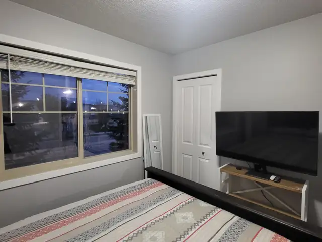 For Rent 2 Bad & 1 Bath (5031 James Hill Rd), Harbor landing.