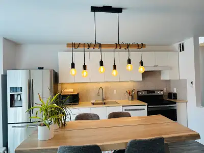 Rosemont – Grand 5 ½ tout équipé ✨ Parfait pour les nouveaux arrivants ou ceux qui cherchent un chez...