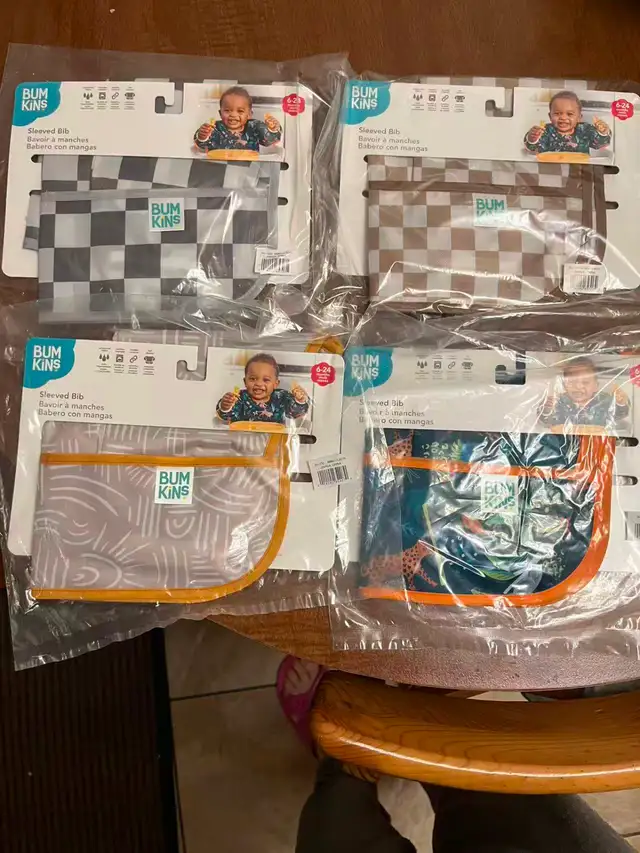 Bumkins sleeved bib