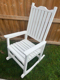 Solid Resin Made Outdoor All-Weather Rocking Chair