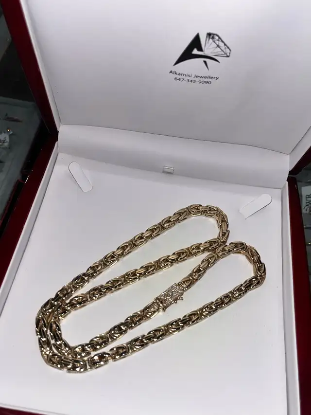 Byzantine chain 10k solid with diamond lock 62863735361921123