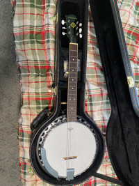 6 String banjo 