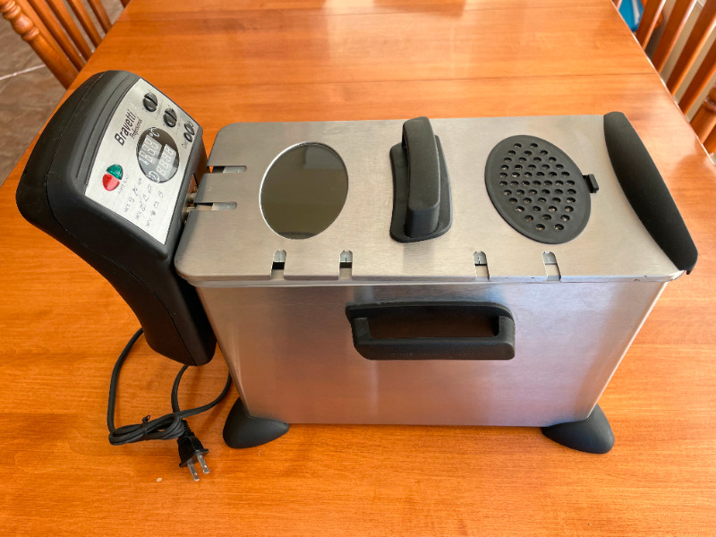 NEW Bravetti Professional Electronic Deep Fryer Microwaves