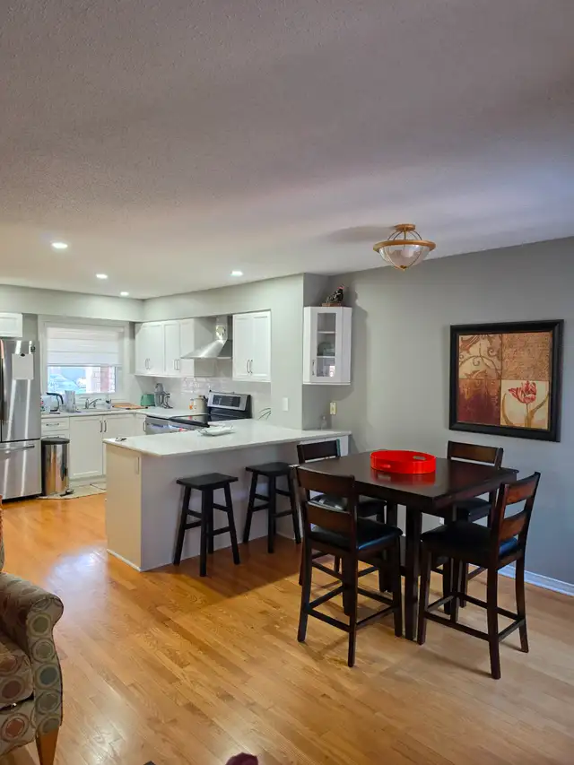 Room for rent in a clean and quiet home-Near to Place d'Orleans in Room Rentals & Roommates in Ottawa - Image 4