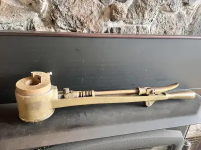 Vintage Firefighter fire hydrant wrench . Made of heavy solid brass. I always respond to emails. If...