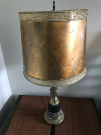 VINTAGE LAMP