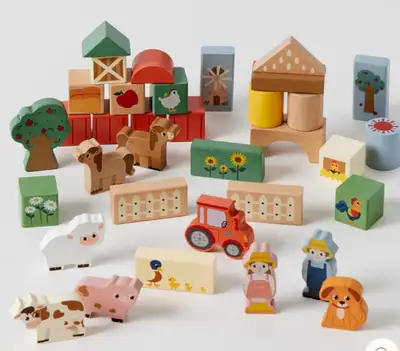 Completely sealed and brand new. Beautiful wooden farm animal play set, made from 100% FSC-certified...