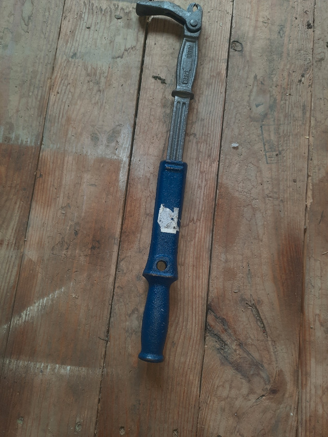 NAIL PULLER  in Hand Tools in Hamilton