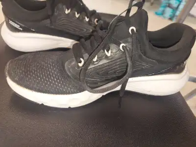 Under armor charged womens running shoes size 8.5², View more