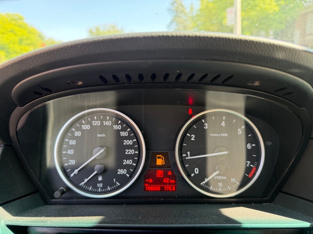 BMW séries 5 528i AWD xdrive — photo 3
