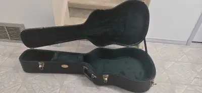 Martin TKL guitar case, View more