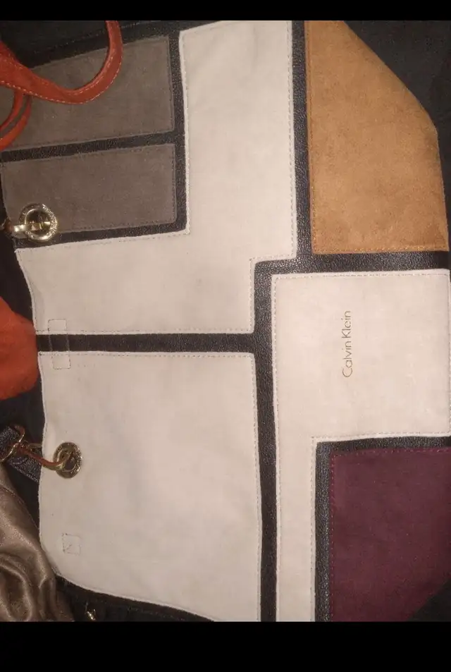 brand name purses  in Women's - Bags & Wallets in Oshawa / Durham Region - Image 6