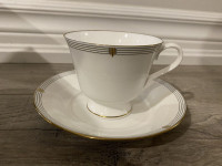 SPODE Y8580 OPERA GOLD TEACUPS MADE IN ENGLAND - MINT