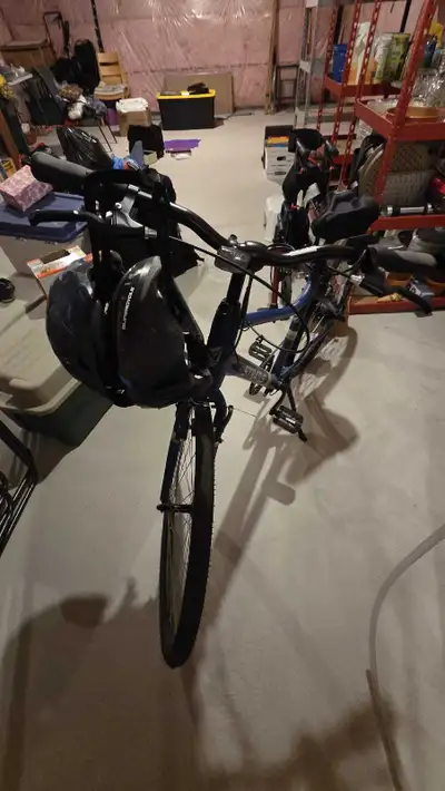 E-Bike NEARLY NEW, View more