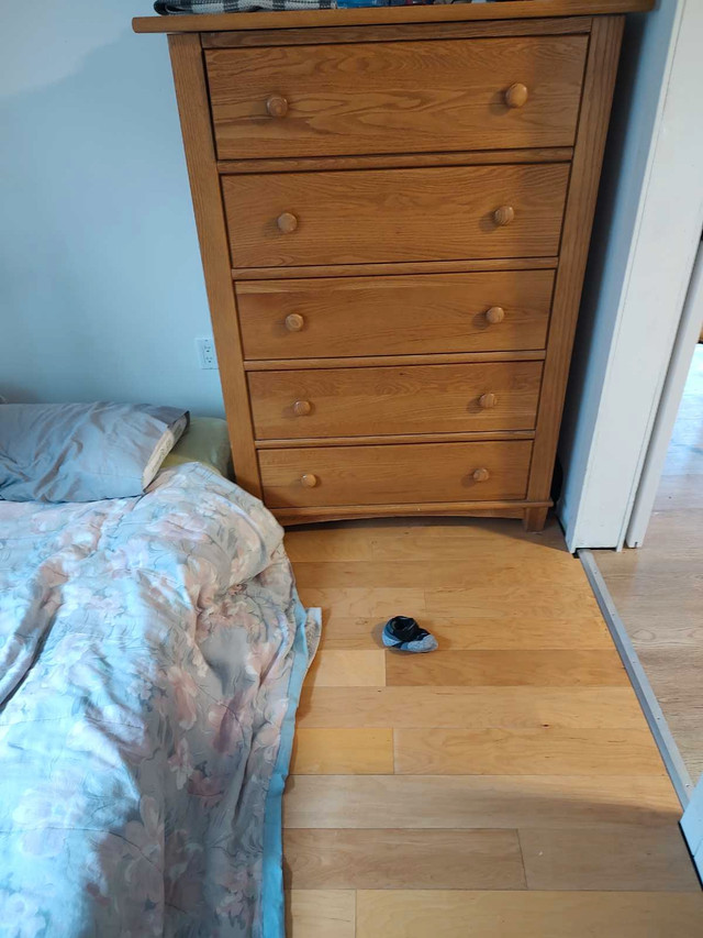 Chest of drawers  in Dressers & Wardrobes in Winnipeg