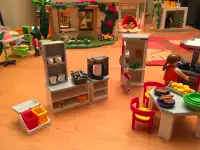 Cuisine Playmobil 4283 Kitchen with dinette set