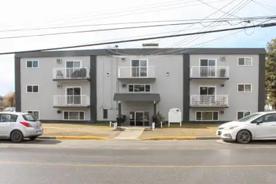 1 Bed 1 Bath Apartment in Vernon