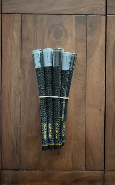 LIMITED EDITION Golf Pride V55 Victory Cord, Standard Grips, View more