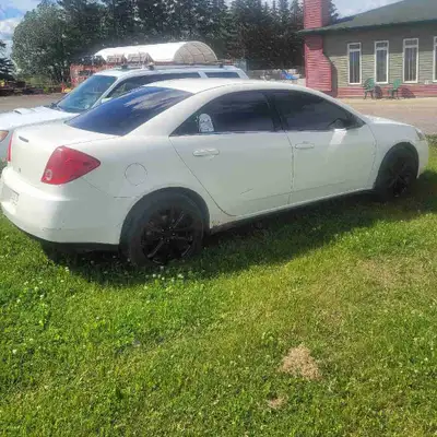 2008 Pontiac G6 256,559km *Runs and drives, needs work* -Left front CV axle (Boot open, axle damaged...