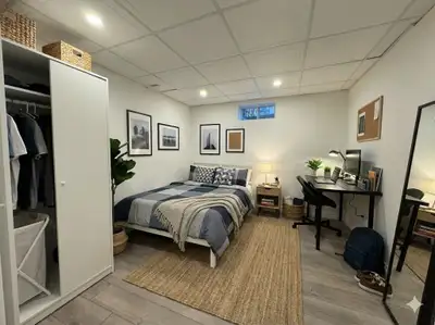 Room for Rent in Brand New Basement – $900/month – Mississauga (Near Square One) ✅ Available May 15t...