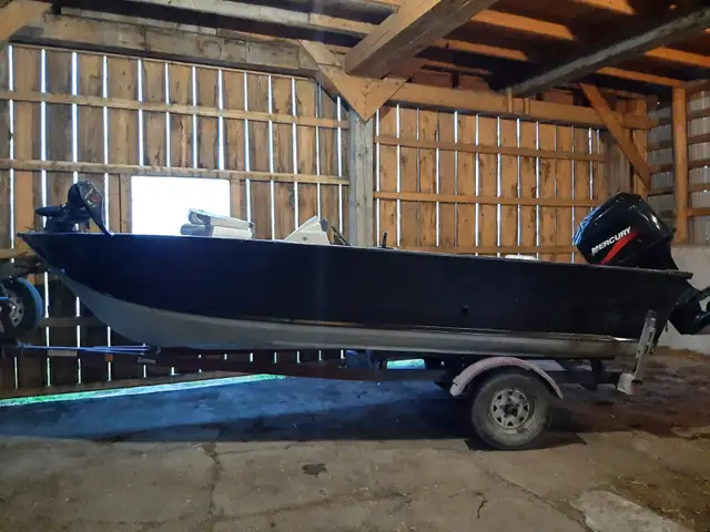 Aluminum fishing boat in Powerboats & Motorboats in Sudbury - Image 5