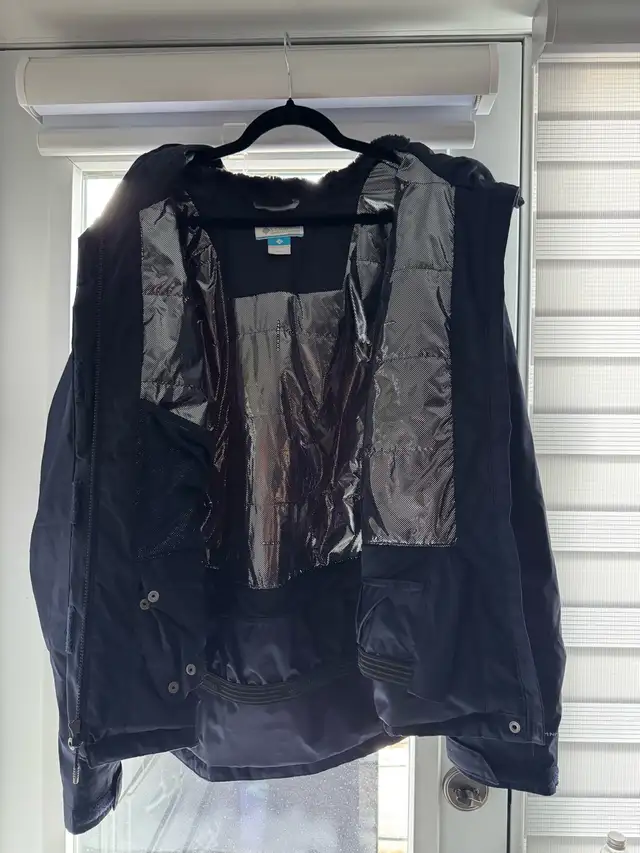 Veste de ski Columbia in Women's - Tops & Outerwear in City of Montréal - Image 4