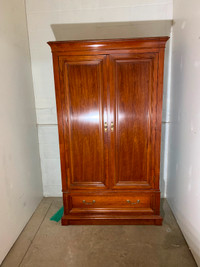Beautiful Ethan Allen Queen Size Set, Amazing Armoire Like New