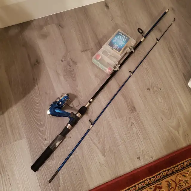 SHAKESPEARE Fishing Rod , Reel and tackle box in Fishing, Camping & Outdoors in City of Toronto - Image 7