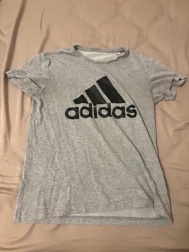 T-Shirt Clear-Out Sale  in Men's in Oakville / Halton Region - Image 10