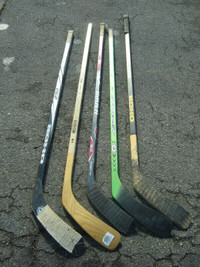 MUST SELL TODAY QUICK DEALS ON 5 RIGHT HAND PRO HOCKEY STICKS!
