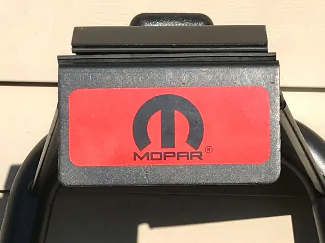 MOPAR OEM JEEP Bike Bicycle Spare Tire Metal Rack Holds 2 Bikes in Other in Ottawa - Image 3
