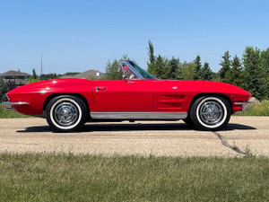 1963 Chevrolet Corvette Sting Ray