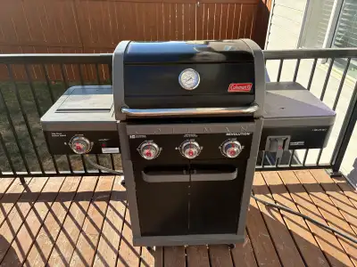 This pre-owned Coleman Revolution 3-burner BBQ offers a reliable grilling experience for your outdoo...