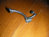 NEW 4 CAST IRON ARTS & CRAFTS CLOTHING HOOKS- $20 SET