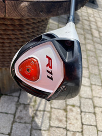 Golf left handed taylormade R11 S flex