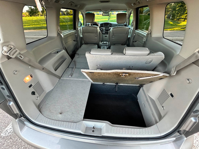 2011 Nissan Quest LE in Cars & Trucks in Oakville / Halton Region - Image 4