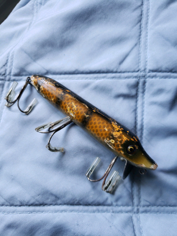 Looking to buy vintage fishing lures in Fishing, Camping & Outdoors in Ottawa - Image 4
