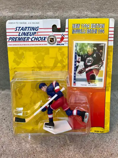 Kenner Starting Lineup Winnipeg Jets, View more