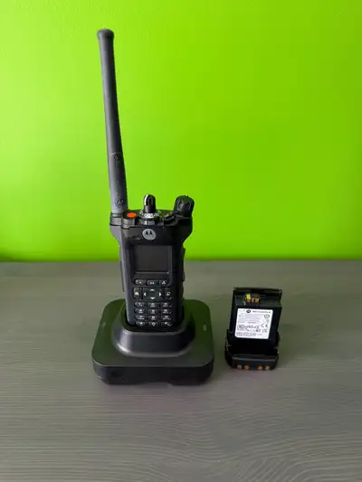 Motorola APX 6000 model 3.5 UHF1, View more