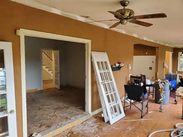 Carpenter: Open Concept Wall removal Load bearing , Renovations in Renovations, General Contracting & Handyman in Kawartha Lakes - Image 5