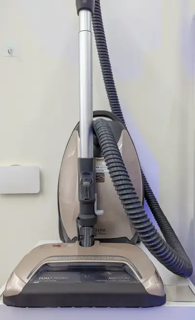 Kenmore Elite Ultra Plush System – Upright Vacuum, 6-Mo Warranty, View more