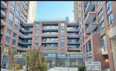 One Bedrooms Condo Near Fairview mall. Main intersection Warden & Sheppard. Kitchen With Granite Cou...