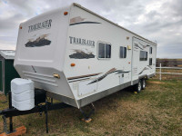 2008 Komfort Trailblazer 29'- bunk room