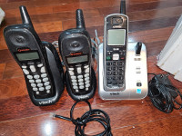 Vtech cordless phone set of 3 with answering machine 