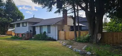 Nr Lougheed Town Center/SFU - All renovated home