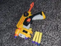 Laser Nerf Gun +6 Darts