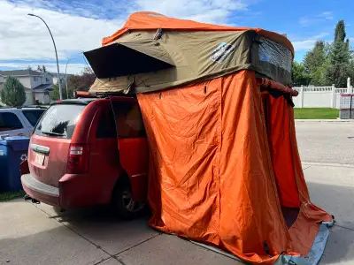 Treeline rooftop tent with annex, View more