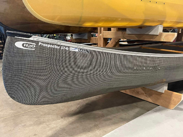 Kevlar/Carbon Canoes in Other in Moncton - Image 2