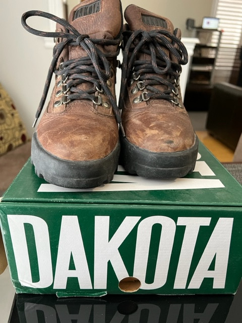 Dakota Womens Safety boots Size 6.5. in Women's - Shoes in Mississauga / Peel Region - Image 2