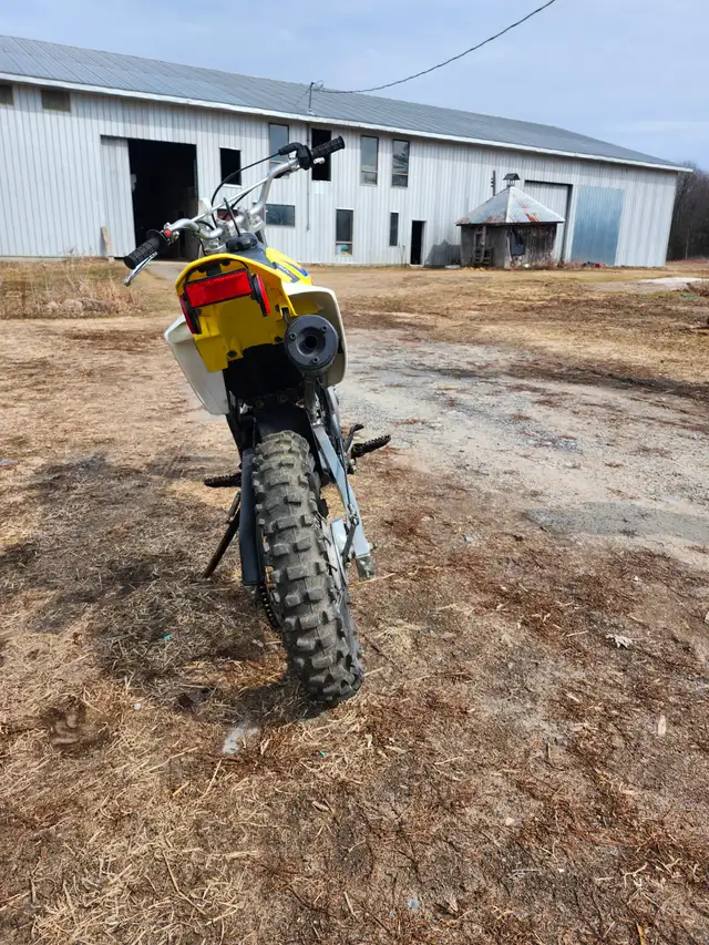 Dr-z 125 Suzuki in Dirt Bikes & Motocross in Ottawa - Image 3